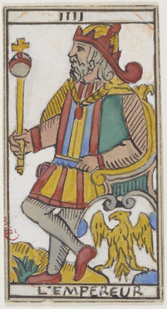 Tarot de Marseille: L’Empereur (IIII) – Der Kaiser auf dem Thron mit Zepter und Adler-Schild; Symbol für Ordnung, Struktur und Autorität.